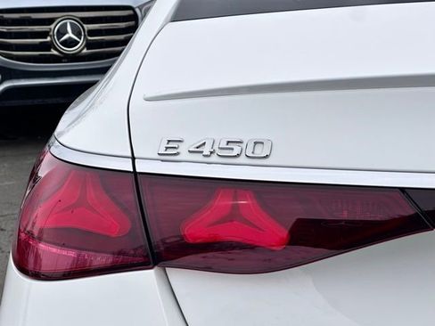 New 2026 Mercedes-Benz E 450 4MATIC Sedan image 9