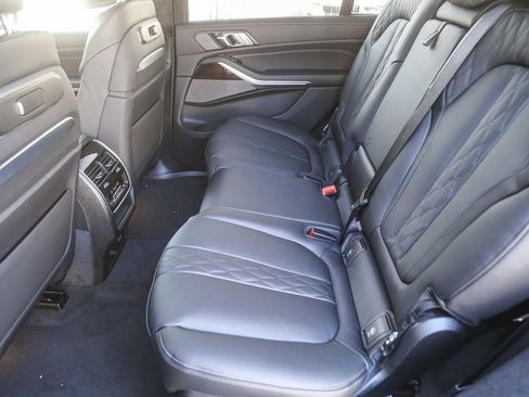 New 2026 BMW X7 M60i AWD/4WD image 15