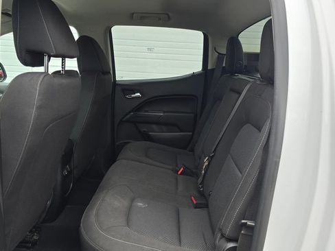 Used 2020 Chevrolet Colorado LT AWD/4WD image 16