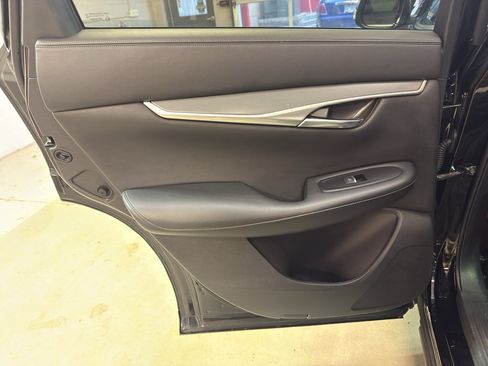 Used 2019 INFINITI QX50 Pure AWD/4WD image 30