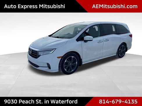 Used 2023 Honda Odyssey Elite image 3