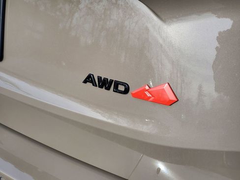 New 2026 Nissan Rogue SV image 7