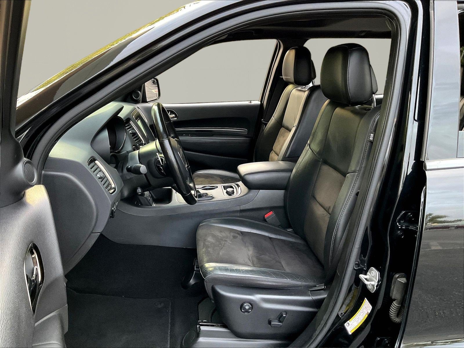 Used 2020 Dodge Durango R/T w/ Blacktop Package AWD/4WD image 20