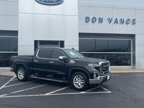 Used 2019 GMC Sierra 1500 SLT image 1