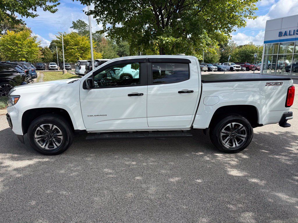 Used 2022 Chevrolet Colorado Z71 w/ Safety Package RWD image 2
