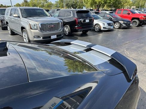 Used 2016 Chevrolet Camaro SS image 28