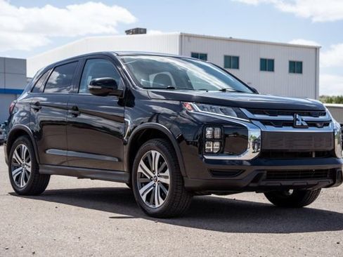 Used 2021 Mitsubishi Outlander Sport ES AWD/4WD image 3