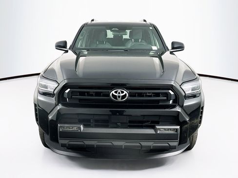 Used 2025 Toyota 4Runner SR5 image 2