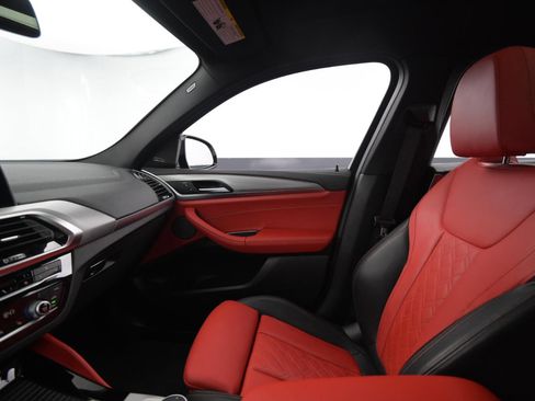 Used 2019 BMW X4 M40i w/ Premium Package image 33