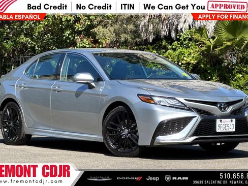 Used 2023 Toyota Camry XSE FWD image 1