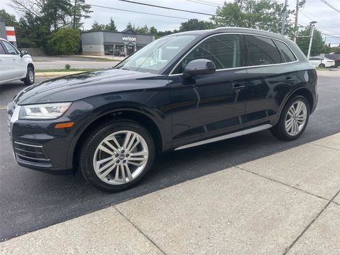 Used 2018 Audi Q5 2.0T Premium Plus w/ Premium Plus Package AWD/4WD image 6
