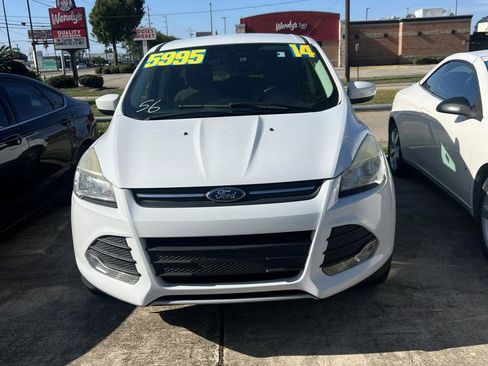 Used 2014 Ford Escape SE FWD image 2