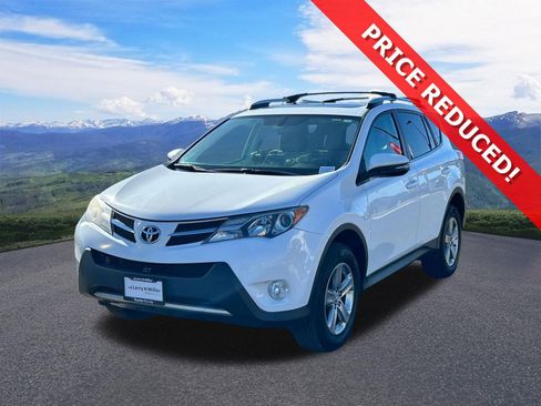 Used 2015 Toyota RAV4 XLE image 1