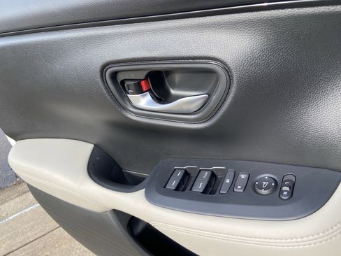 New 2027 Honda HR-V LX image 44