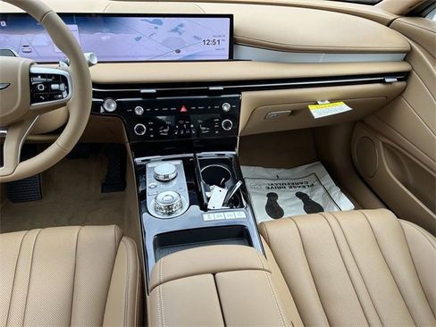 New 2026 Genesis G80 2.5T image 11