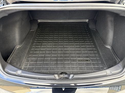 Used 2019 Tesla Model 3 Standard Range Plus image 23