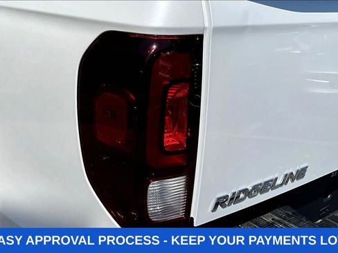 Used 2021 Honda Ridgeline Black Edition image 30
