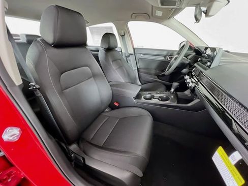 Certified 2025 Honda Civic LX image 26