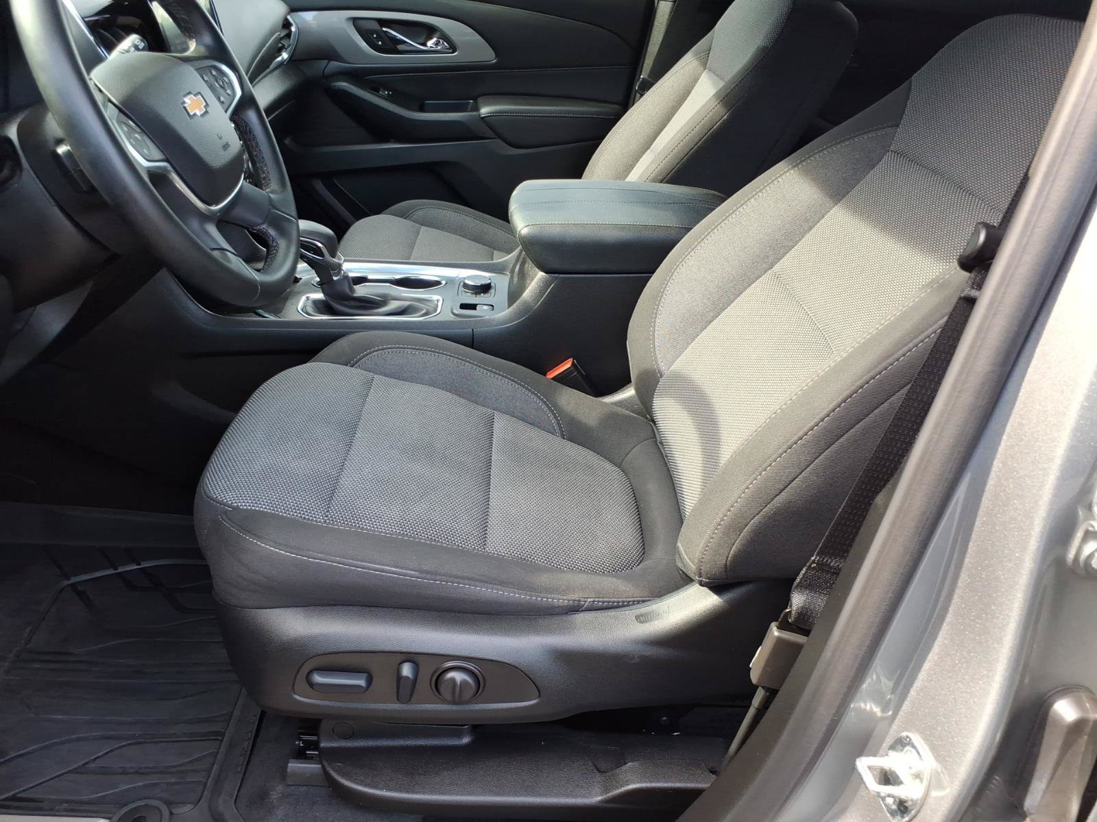Certified 2023 Chevrolet Traverse LT w/ LPO, Floor Liner Package AWD/4WD image 14