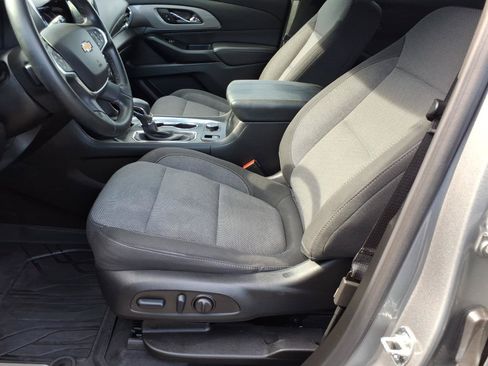 Certified 2023 Chevrolet Traverse LT w/ LPO, Floor Liner Package AWD/4WD image 14