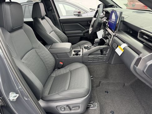 New 2025 Toyota 4Runner TRD Sport Premium image 8