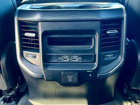Used 2024 RAM 1500 Laramie image 37