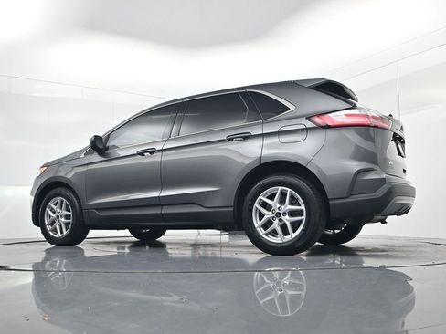 Used 2023 Ford Edge SEL AWD/4WD image 44