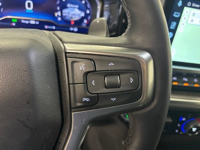 Used 2025 Chevrolet Silverado 1500 LTZ AWD/4WD image 37