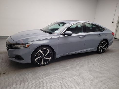 Used 2021 Honda Accord Sport image 2