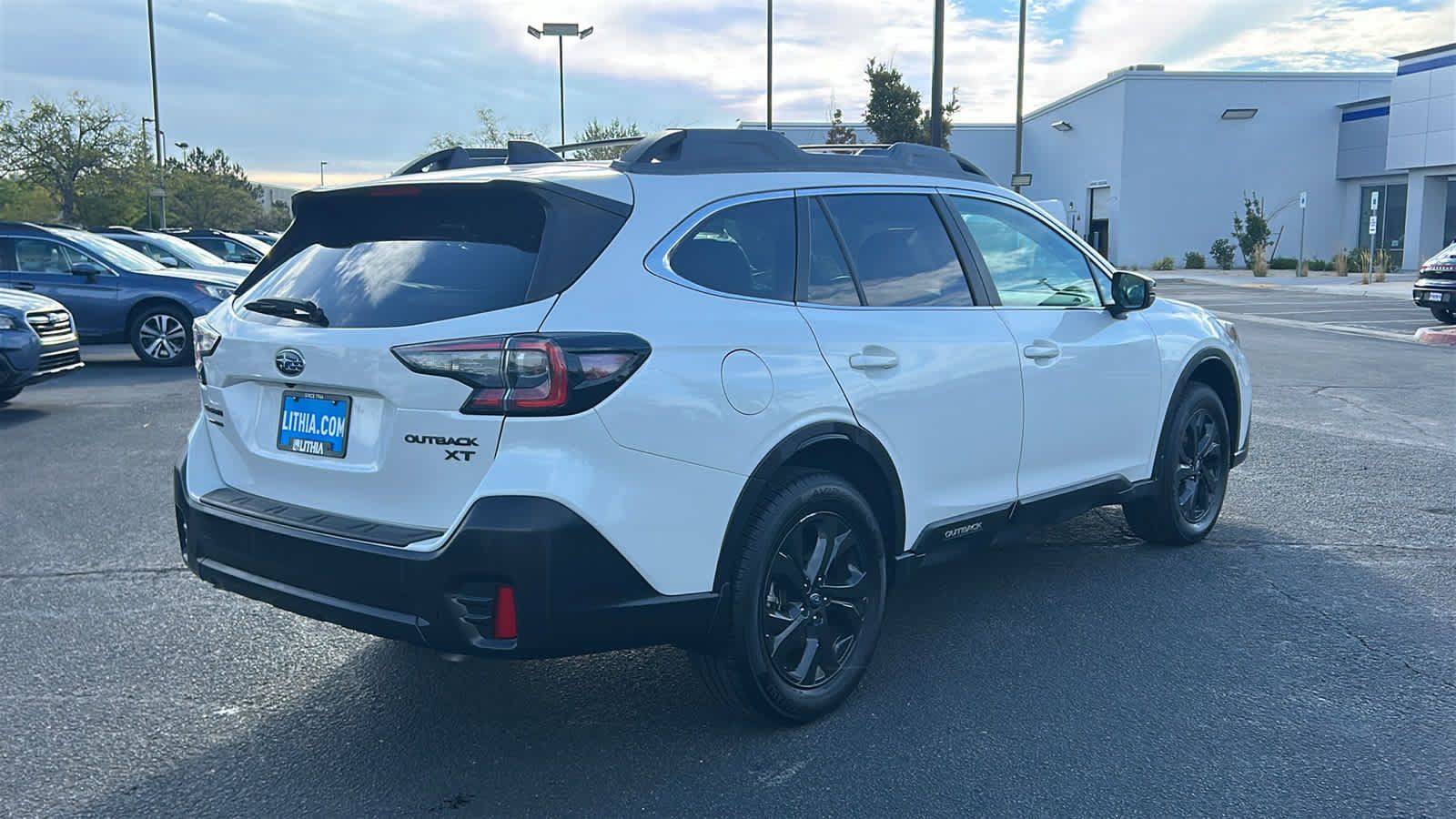 Used 2021 Subaru Outback Onyx Edition XT w/ Popular Package #2 AWD/4WD image 5