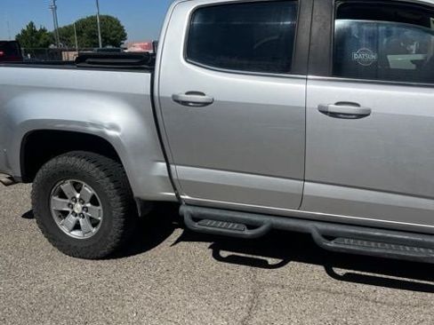 Used 2018 Chevrolet Colorado W/T w/ WT Convenience Package RWD image 7