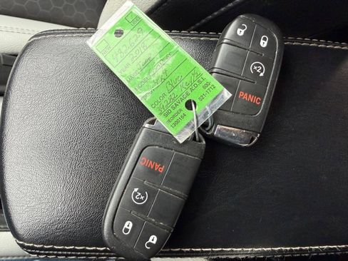 Used 2018 Jeep Compass Latitude w/ Cold Weather Group image 37