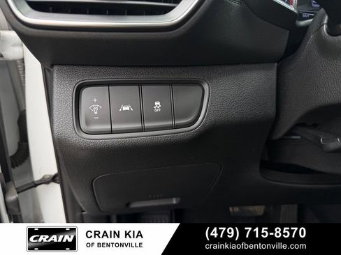 Used 2020 Hyundai Santa Fe SE FWD image 12