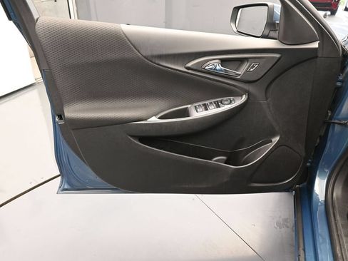 Used 2025 Chevrolet Malibu LT FWD image 13
