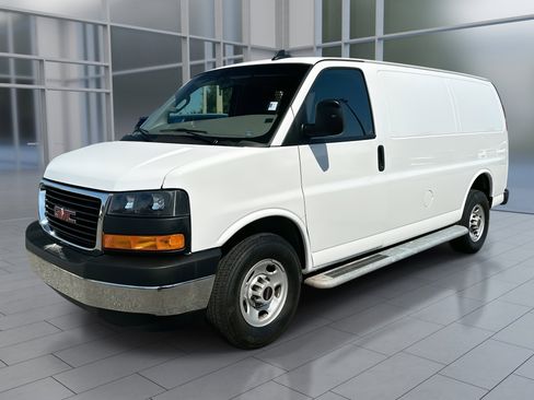 Certified 2024 GMC Savana 2500 w/ Driver Convenience Package image 2