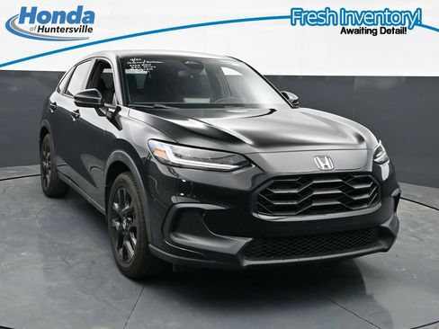 Used 2023 Honda HR-V Sport image 1