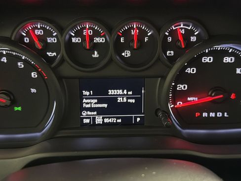 Used 2022 Chevrolet Silverado 1500 Custom image 17