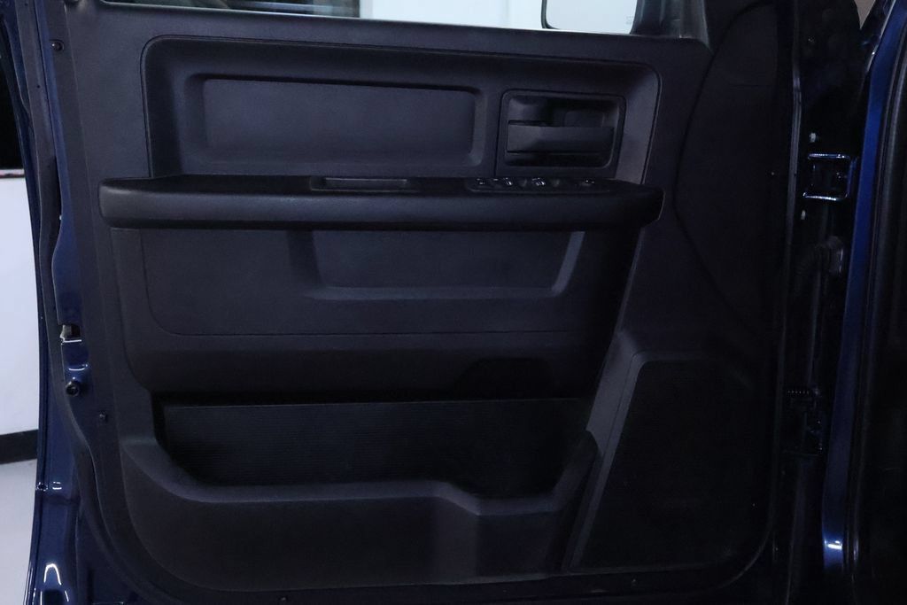 Used 2022 RAM 2500 Tradesman w/ Protection Group AWD/4WD image 11
