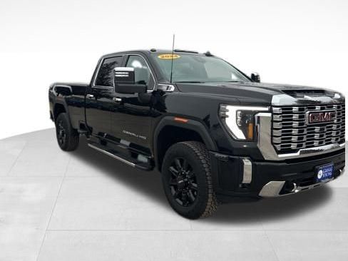 Used 2024 GMC Sierra 2500 Denali w/ Technology Package image 10