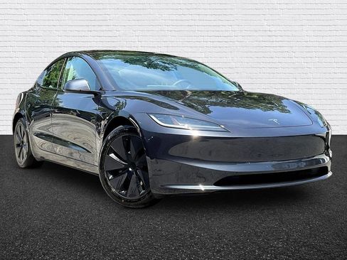 Used 2024 Tesla Model 3 Long Range AWD/4WD image 3
