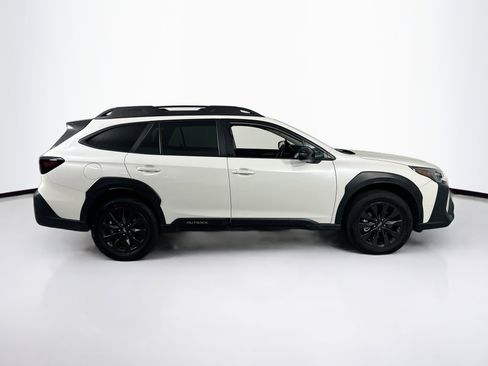 Used 2023 Subaru Outback Onyx Edition XT AWD/4WD image 4