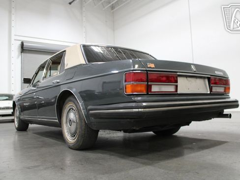 Used 1990 Rolls-Royce Silver Spur II image 40