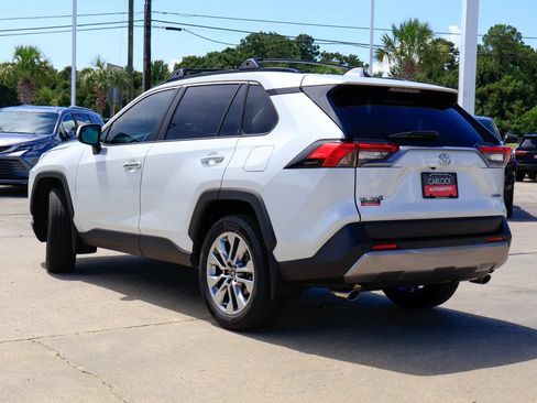 Used 2025 Toyota RAV4 Limited FWD image 22