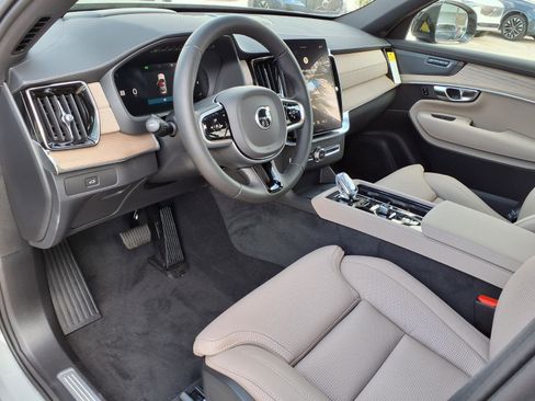 New 2026 Volvo XC90 B6 Ultra w/ Protection Package Premier AWD/4WD image 12