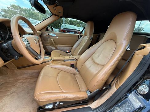 Used 2005 Porsche 911 Carrera RWD image 15