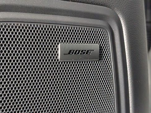 New 2026 Porsche Macan AWD/4WD image 28