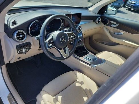 Used 2020 Mercedes-Benz GLC 300 image 21