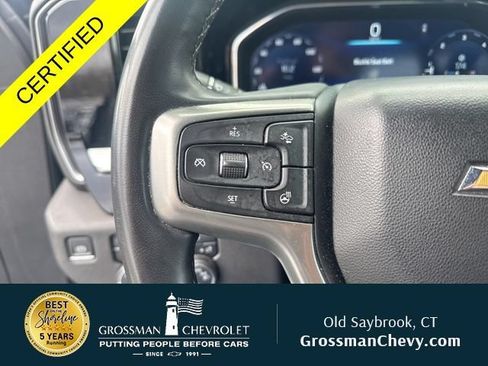 Used 2023 Chevrolet Silverado 1500 LT AWD/4WD image 18