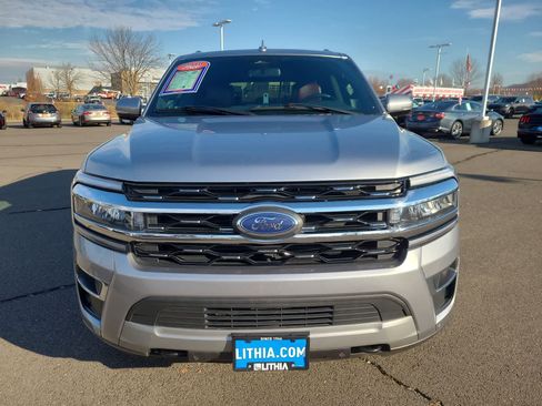 Used 2023 Ford Expedition Limited image 14