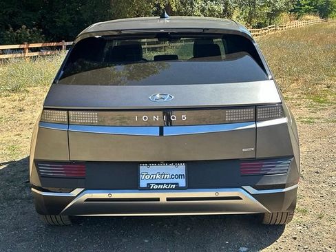 Certified 2023 Hyundai Ioniq 5 SEL AWD/4WD image 8